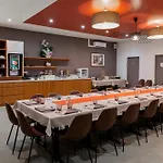 Logis Hotel-restaurant Saint Hotel