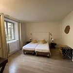 Logis Hotel-restaurant Saint Hotel