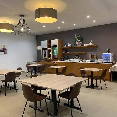 Logis Hotel-restaurant Saint 3* Anse