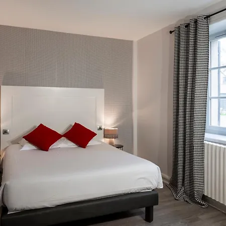 Logis Hotel-restaurant Saint 3*