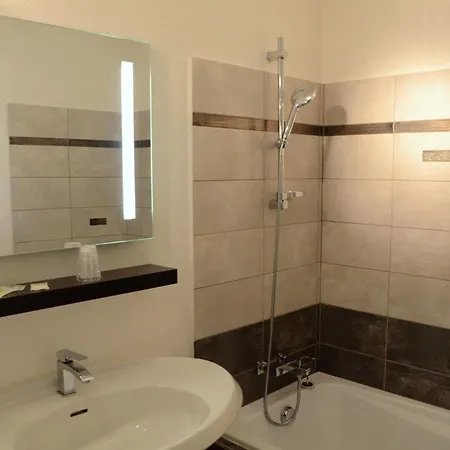 Logis Hotel-restaurant Saint