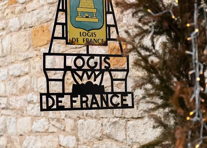Hotell Logis Hotel Restaurant Saint Romain Anse
