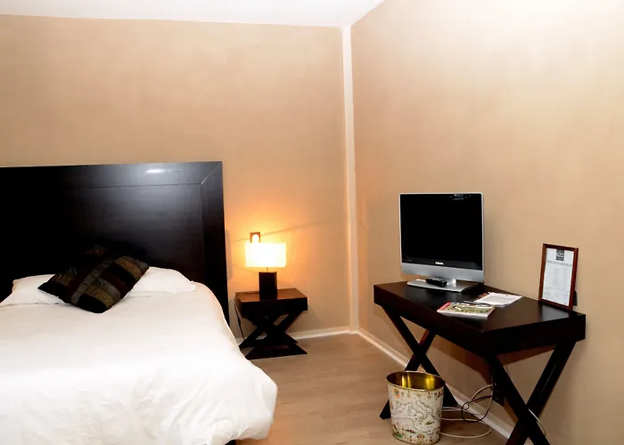 Logis Hotel Restaurant Saint Romain Hotell Anse