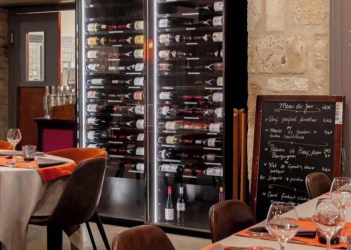 Logis Hotel Restaurant Saint Romain Hotell