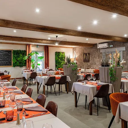 Hotel Logis Restaurant Saint Anse