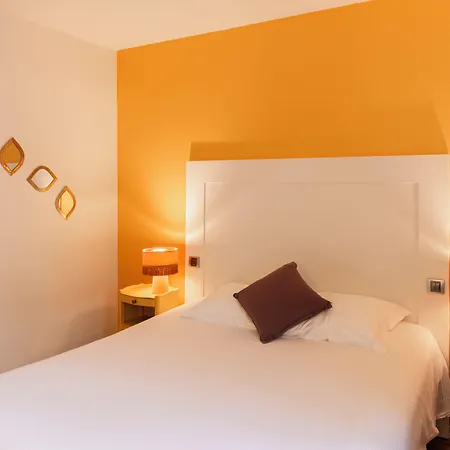 Logis Restaurant Saint Hotel 3*