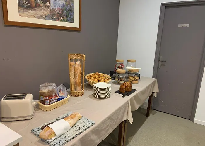 Logis Hotel-restaurant Saint 3*